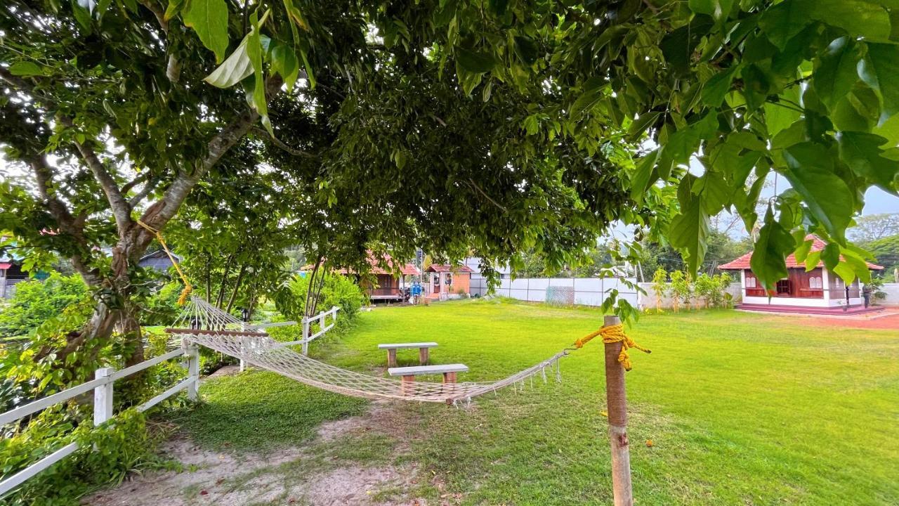 Gypsea Marari Bed & Breakfast Alappuzha Ngoại thất bức ảnh