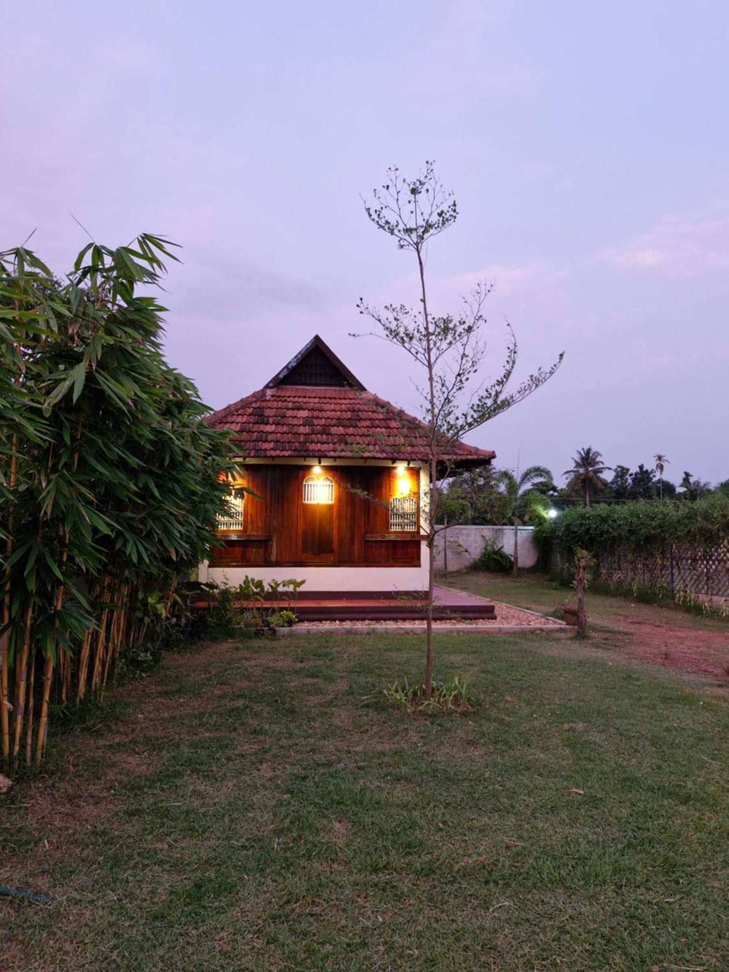 Gypsea Marari Bed & Breakfast Alappuzha Ngoại thất bức ảnh